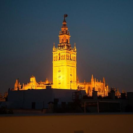 Guzman El Bueno Suites Sevilla Buitenkant foto