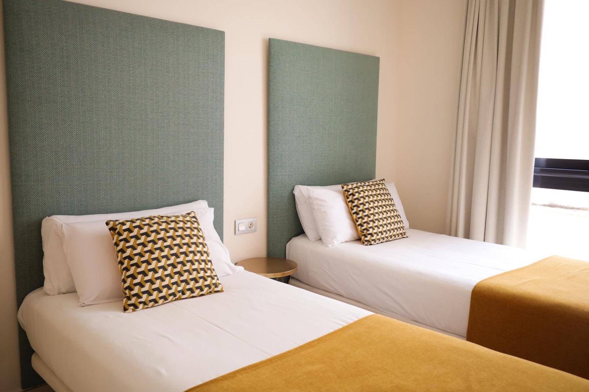 Guzman El Bueno Suites Sevilla Buitenkant foto