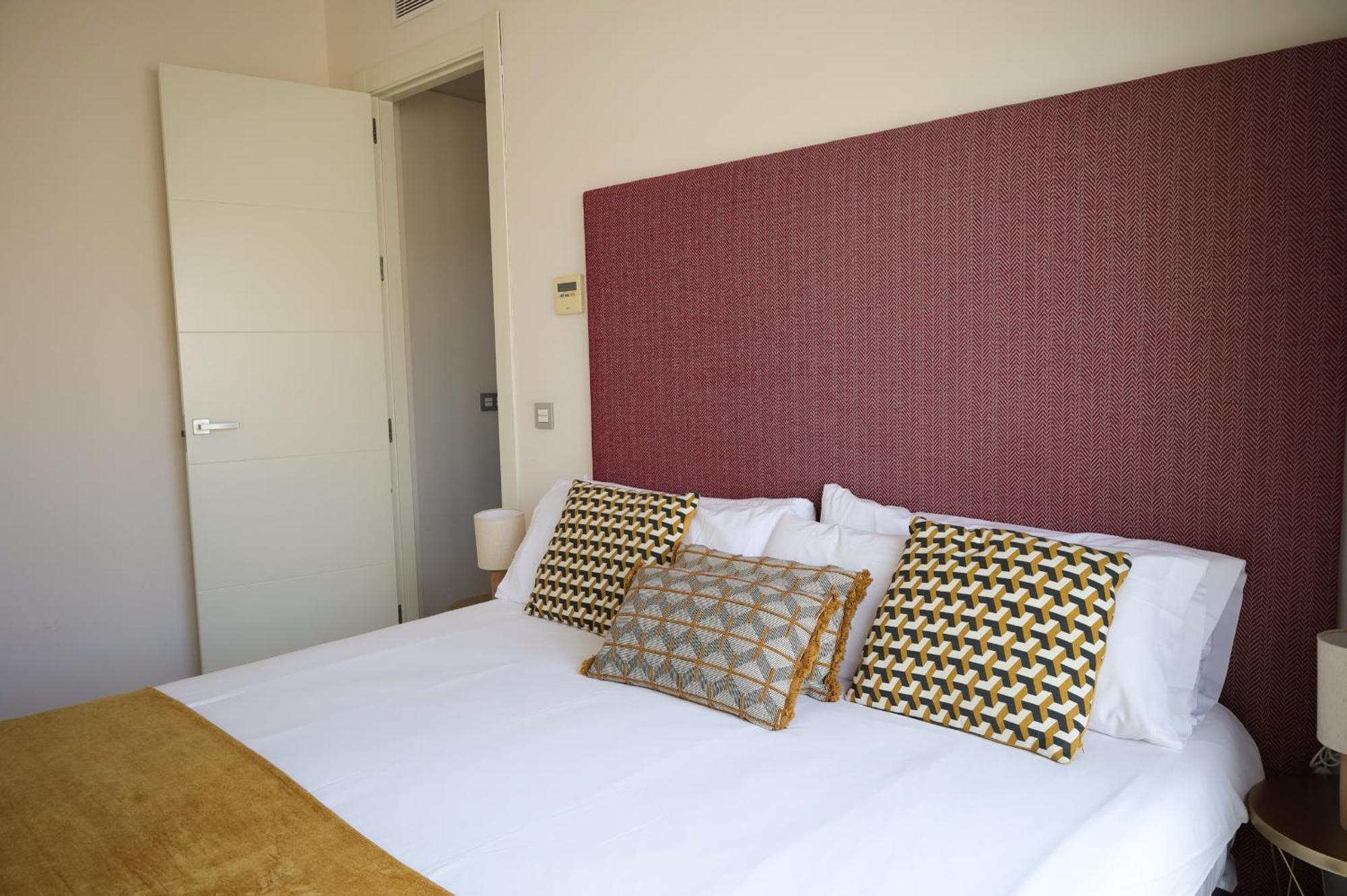 Guzman El Bueno Suites Sevilla Buitenkant foto