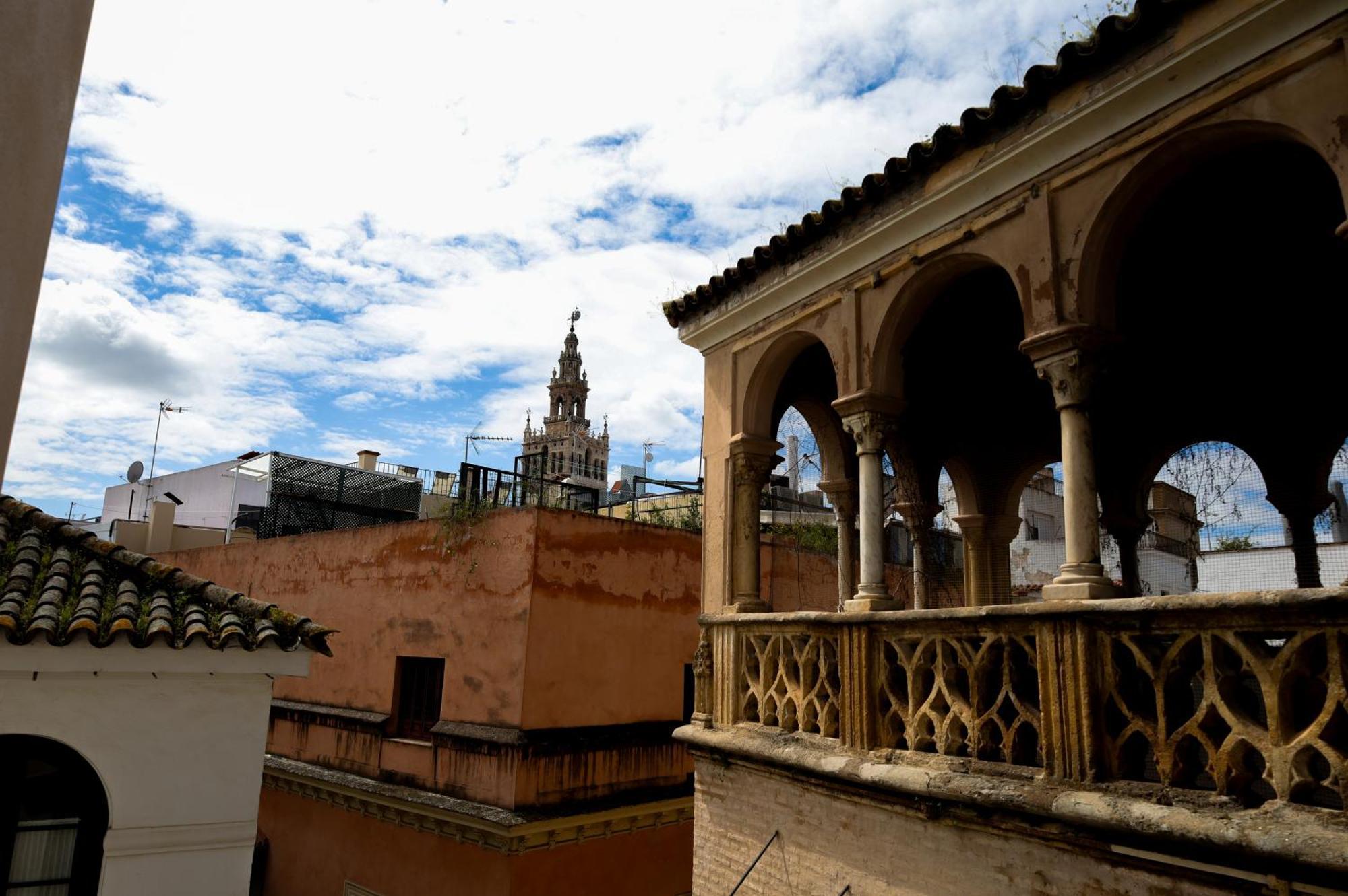 Guzman El Bueno Suites Sevilla Buitenkant foto