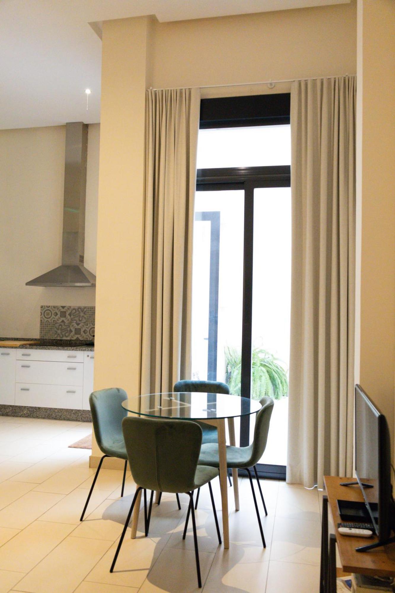 Guzman El Bueno Suites Sevilla Buitenkant foto